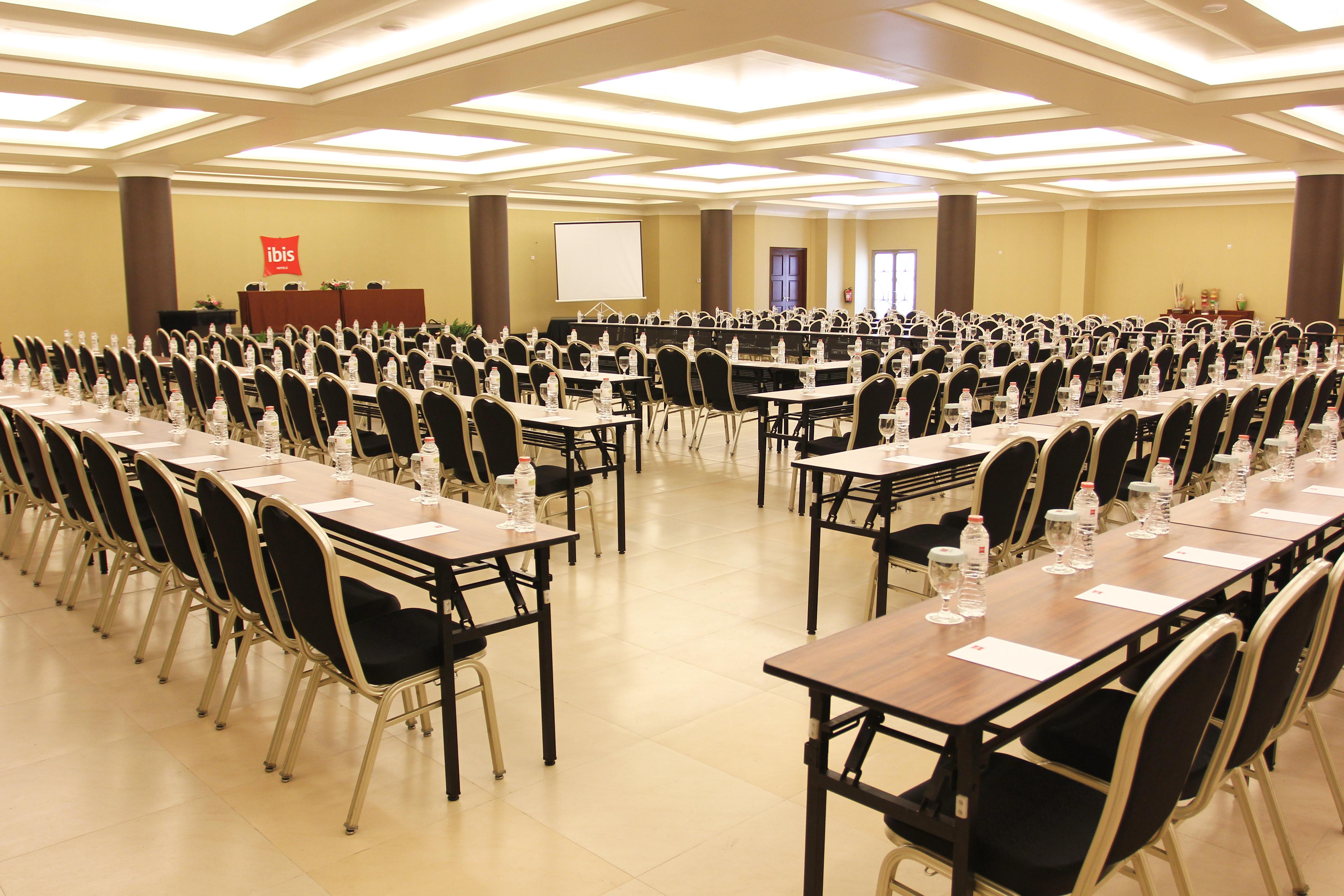 Ibis Bandung Trans Studio Экстерьер фото