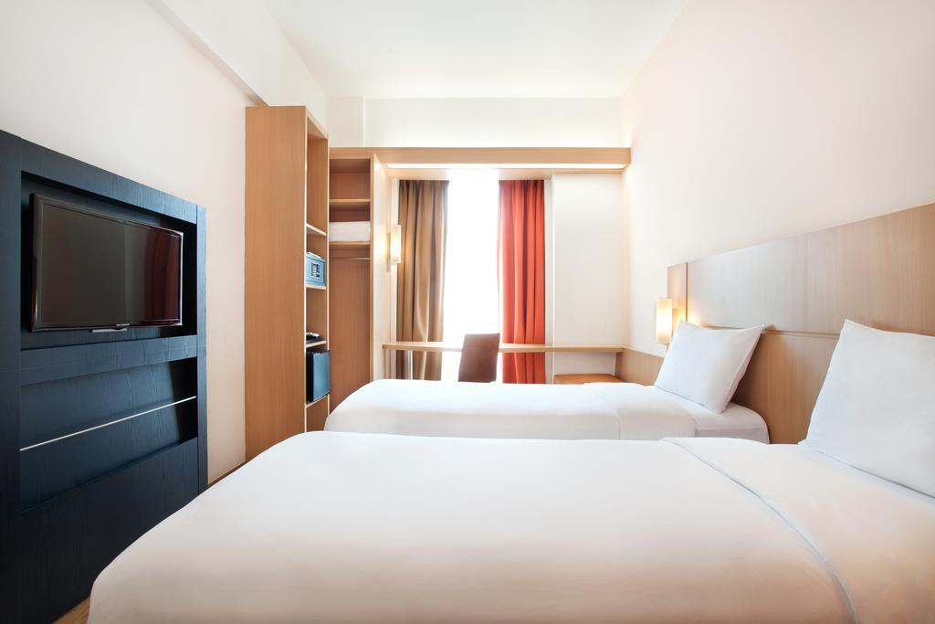 Ibis Bandung Trans Studio Экстерьер фото